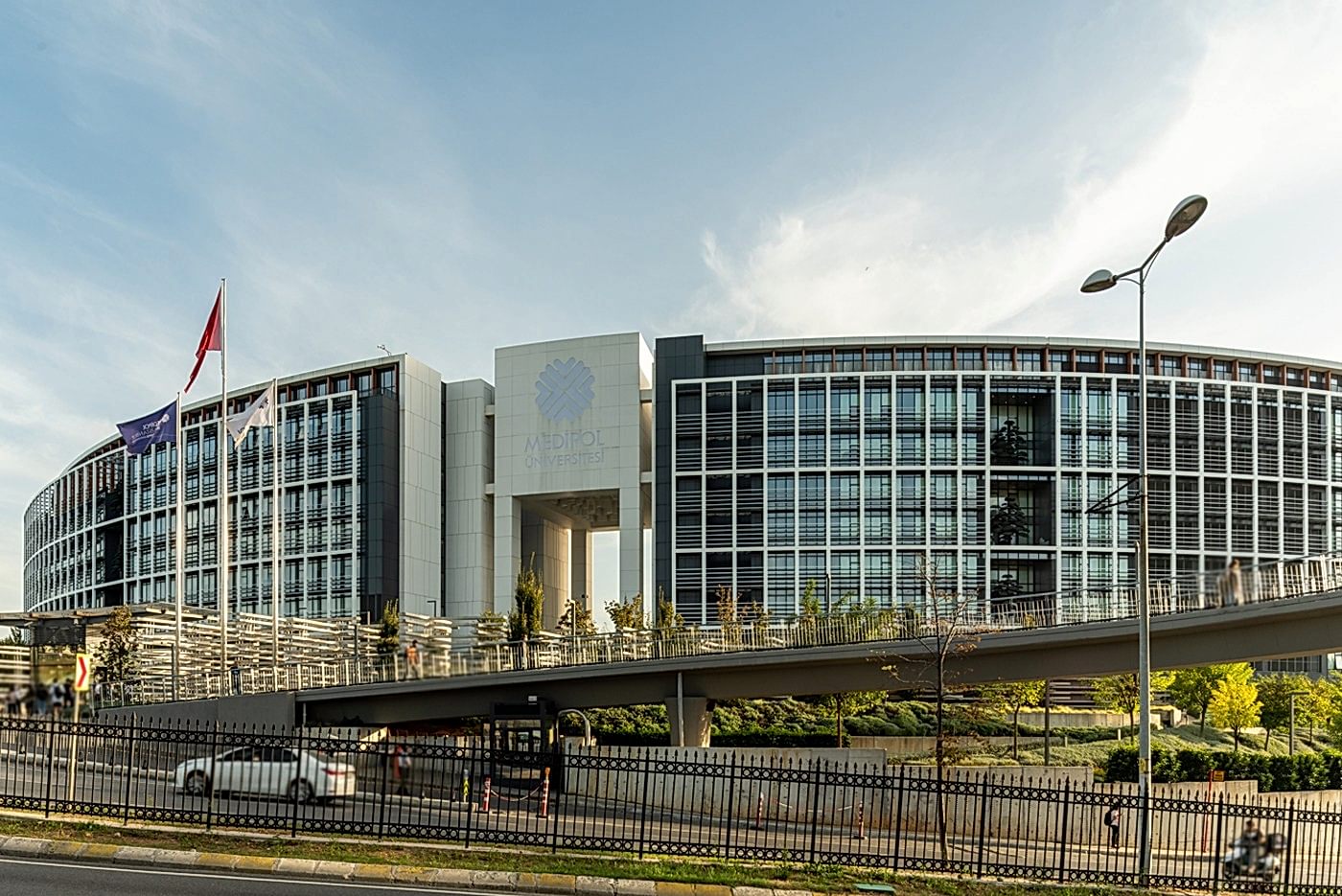 Medipol Üniversitesi